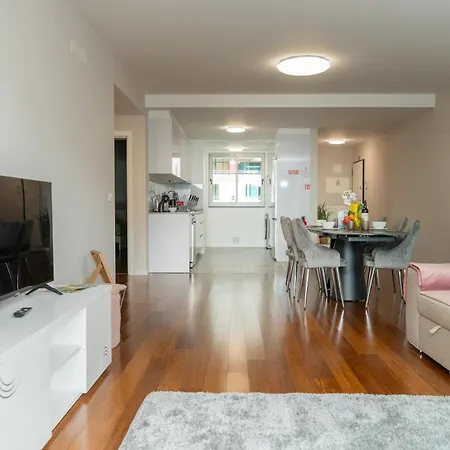 Alameda Formosa Varanda Zona Turistica * Φουνκάλ