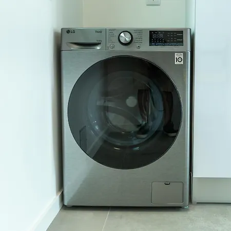 Alameda Formosa Varanda Zona Turistica * フンシャル