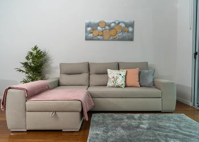 Alameda Formosa Varanda Zona Turística Funchal (Madeira)