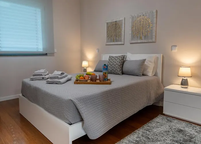 Alameda Formosa Varanda Zona Turística Funchal (Madeira)