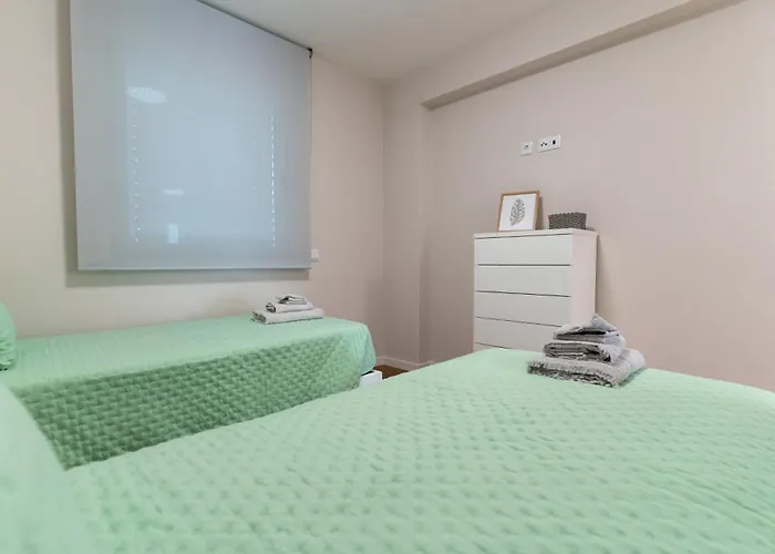 Alameda Formosa Varanda Zona Turística Funchal (Madeira)